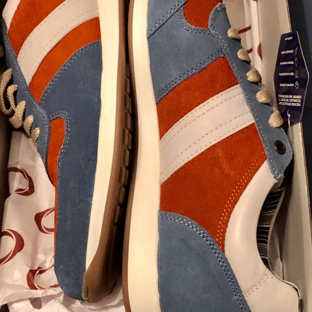 Super Rare Ted Baker “Eclipse” Suede Sneakers. Blue/Orange.  3 DAYS ONLY !!